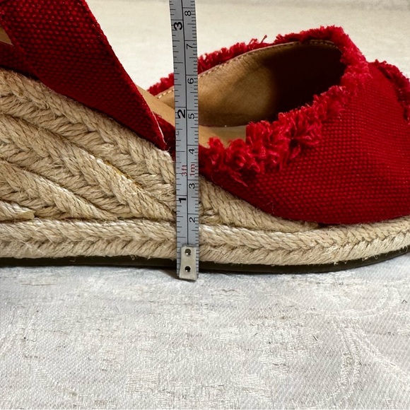 Lucky Brand Red Wedge Sandals Size 6.5 - Picture 9 of 10